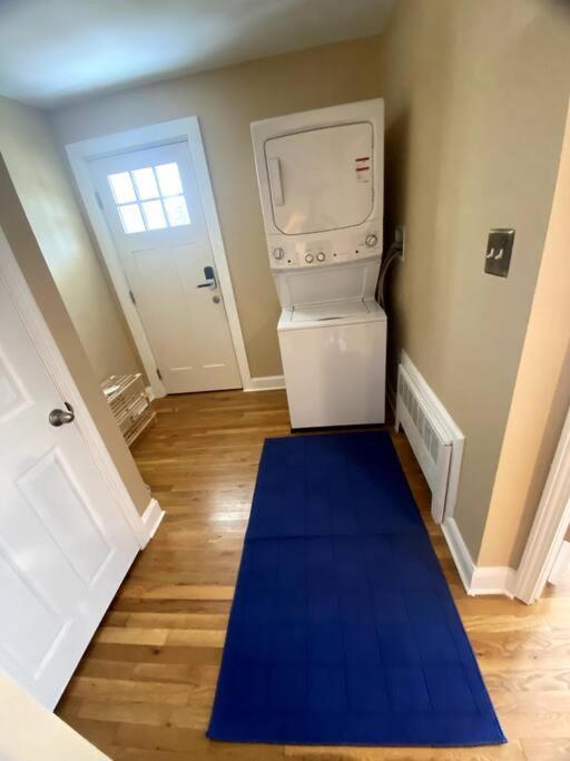 Cozy Boston Getaway Apartment! Free Parking المظهر الخارجي الصورة